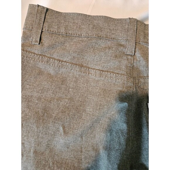 Levis Boys 511 Slim Fit Stretch Gray Performance UV Shorts 14 NWT - Picture 5 of 11